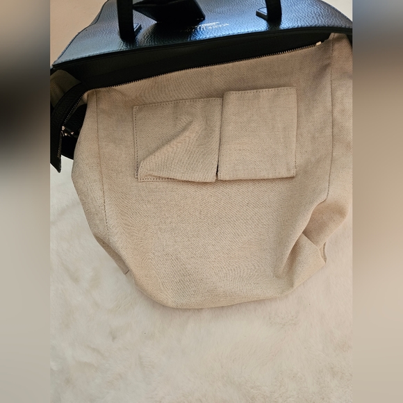 GUCCI BAG MOST FABULOUS, CHIC, SEXY 100% AUTHENTIC GUCCI BLACK TOTE BAG - Picture 6 of 16